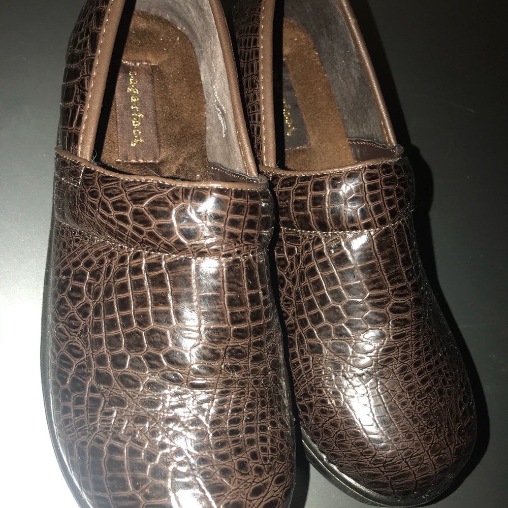 Sugarfoot shoes